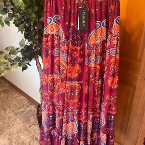 Boho Revival NWT l Paisley Maxi Skirt l Sz Sm l Resortcore l Elastic Waist